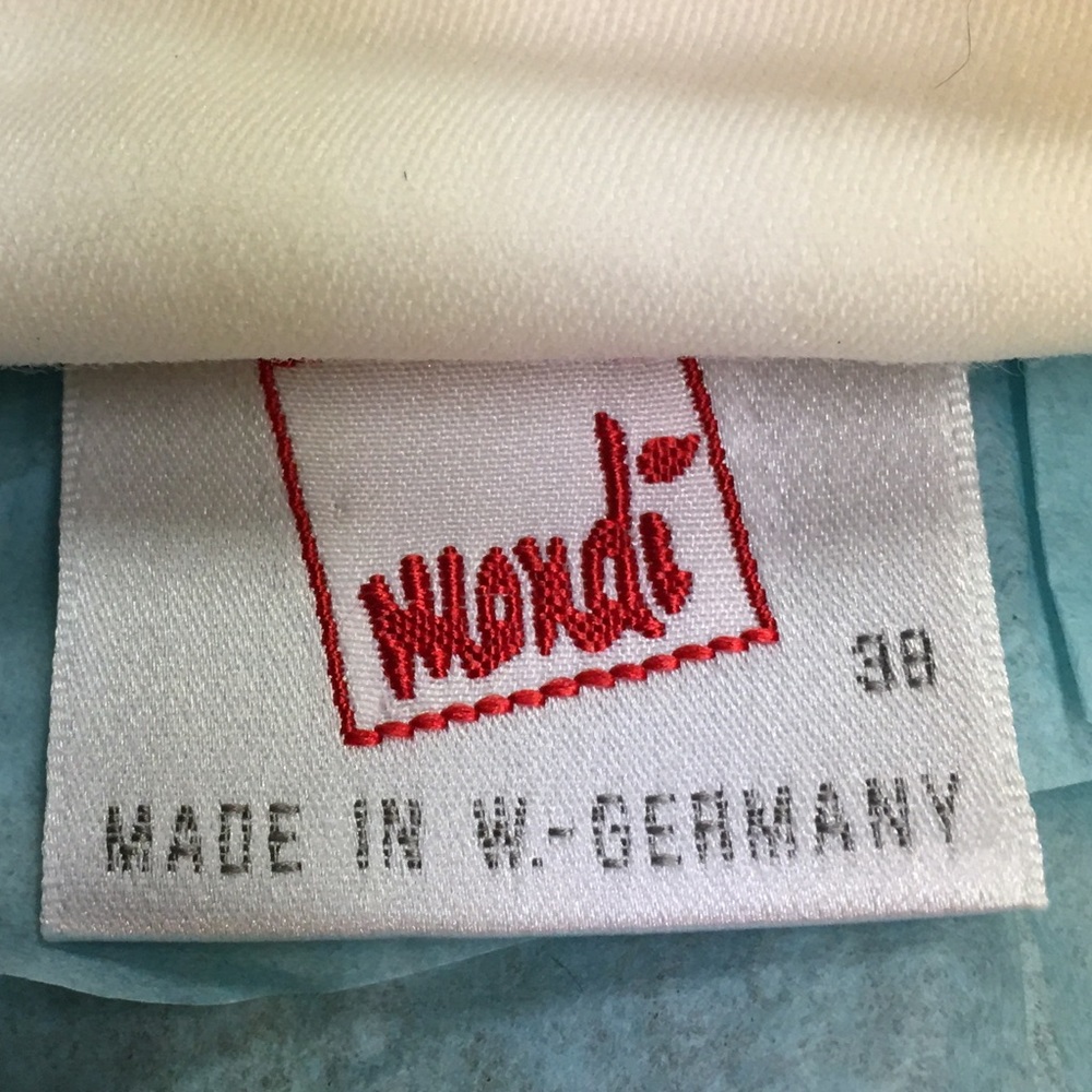 Vintage MONDI tennis skirt